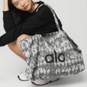 Alo Yoga Bag